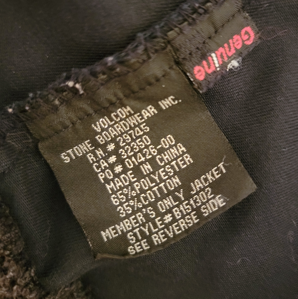 Volcom Jacket - Picture 6 of 11